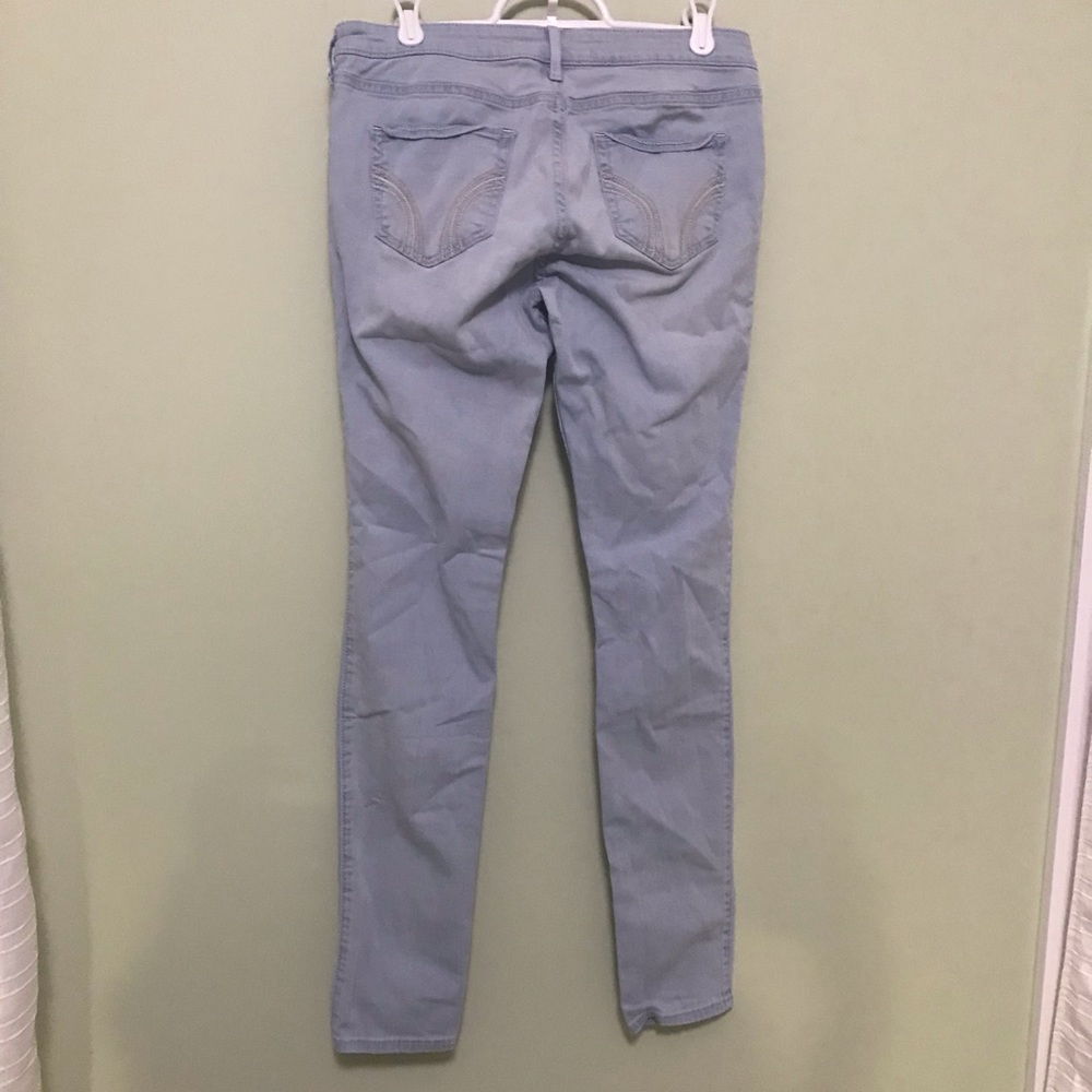 Hollister light wash skinny jeans